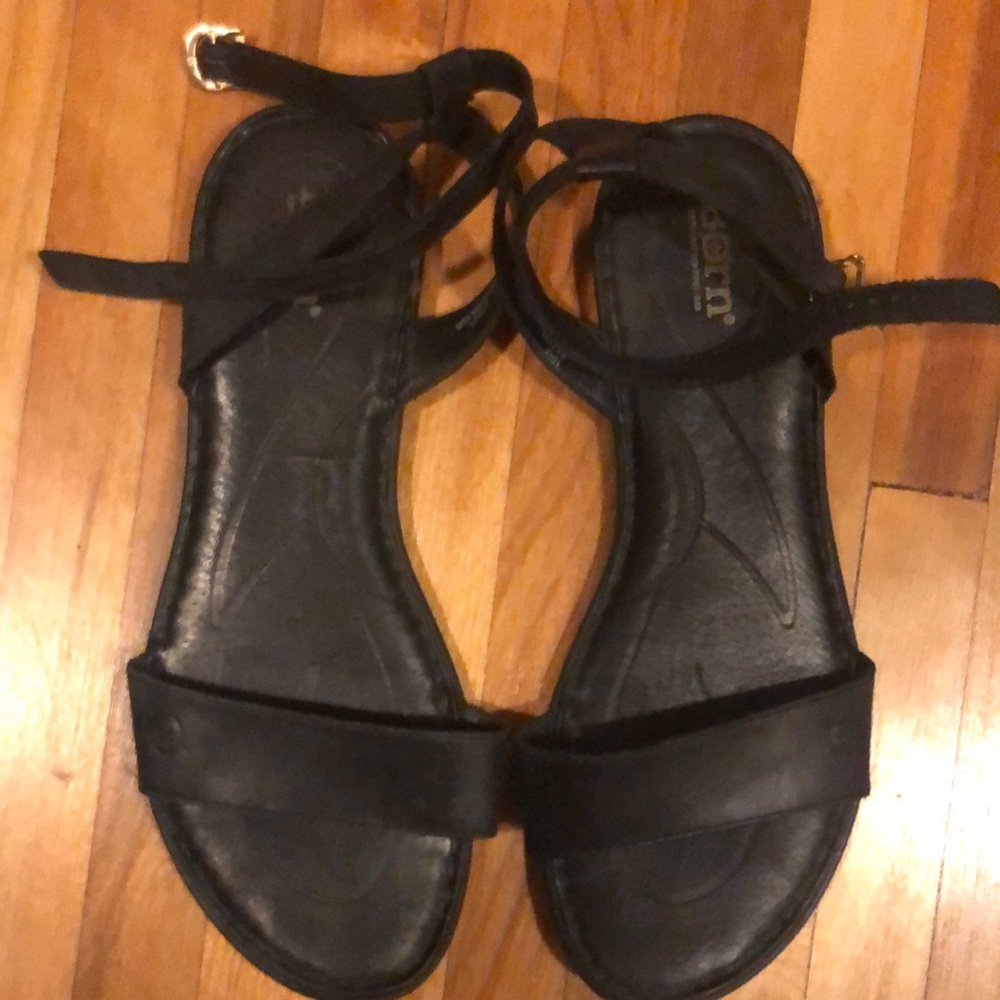 Born Arica Black Leather Sandals 10M
